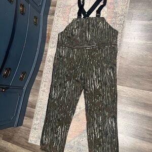 Duxbak Realtree Hunting Camo Bibs Made in USA XL